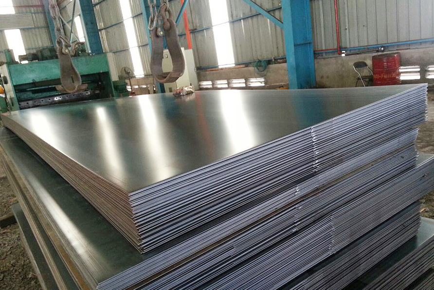 What should be paid attention to when processing stainless steel